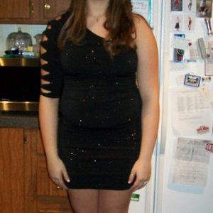 City Triangles Size M. Off the shoulder dress